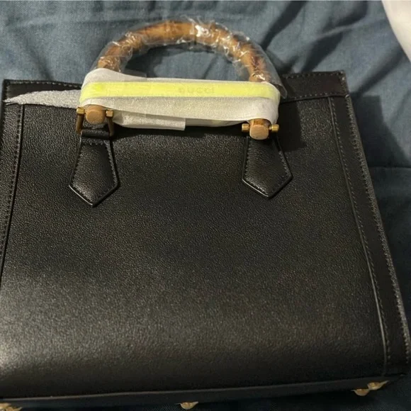 Gucci Elegant White Women's Bag - Picture 4 of 6